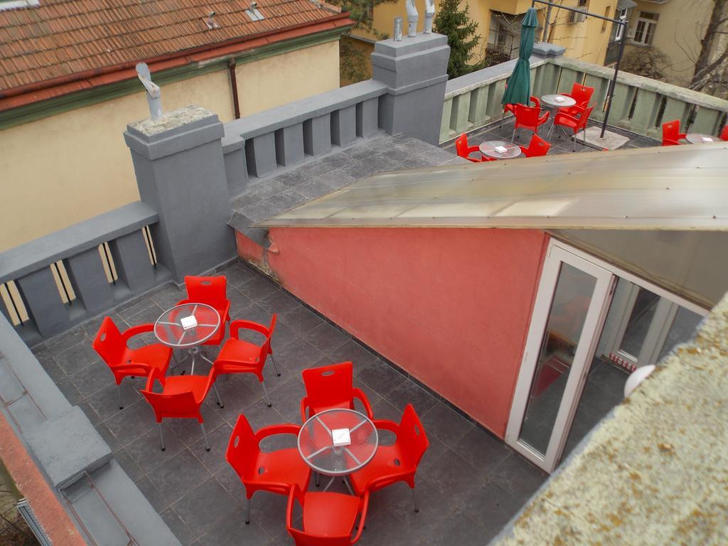 Guest House Miss Depolo Belgrado Buitenkant foto