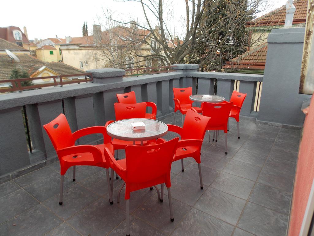 Guest House Miss Depolo Belgrado Buitenkant foto