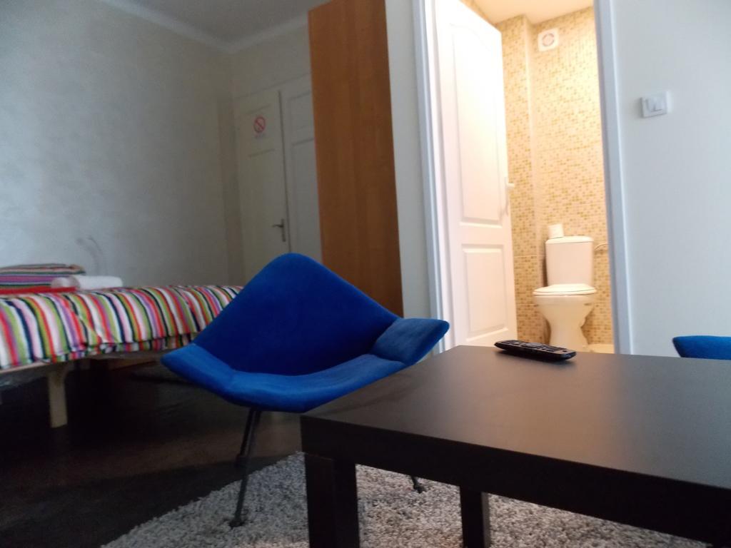Guest House Miss Depolo Belgrado Kamer foto