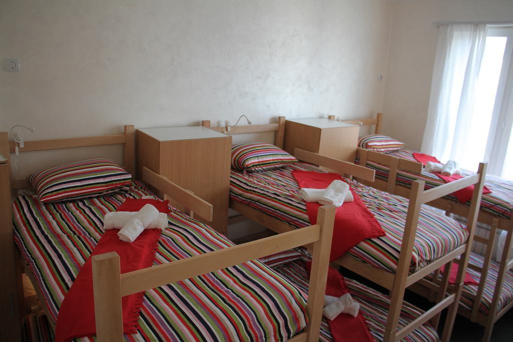 Guest House Miss Depolo Belgrado Kamer foto