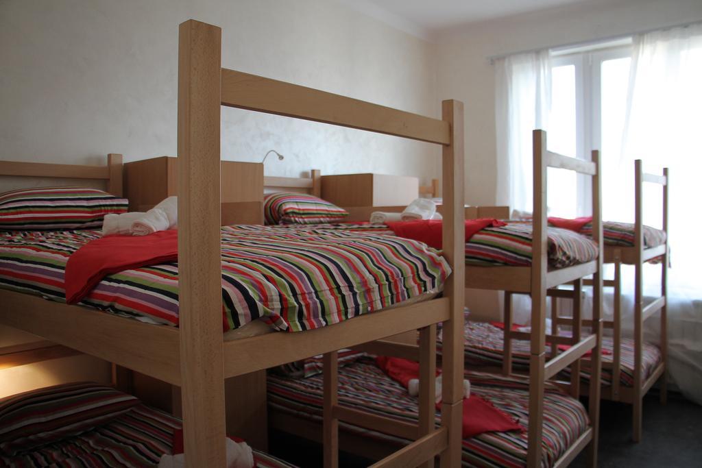 Guest House Miss Depolo Belgrado Kamer foto